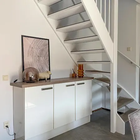 Дом отдыха 3 Bedroom Stunning In Hoeven