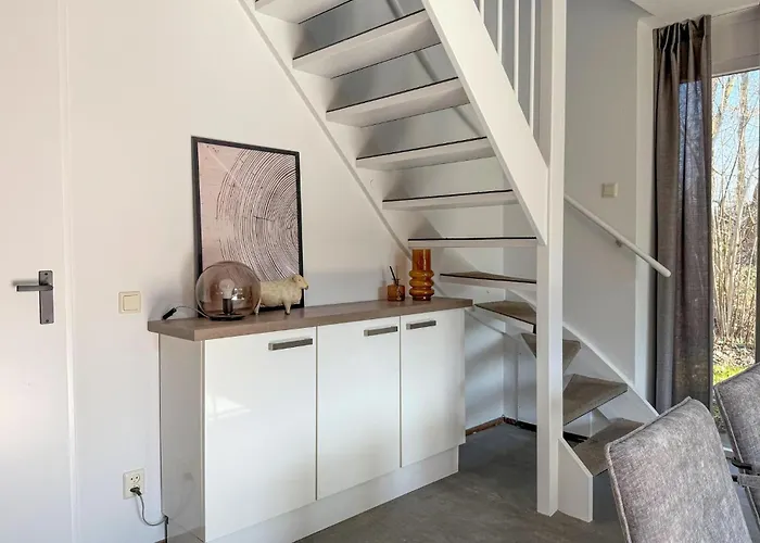 Nyaraló 3 Bedroom Stunning In Hoeven